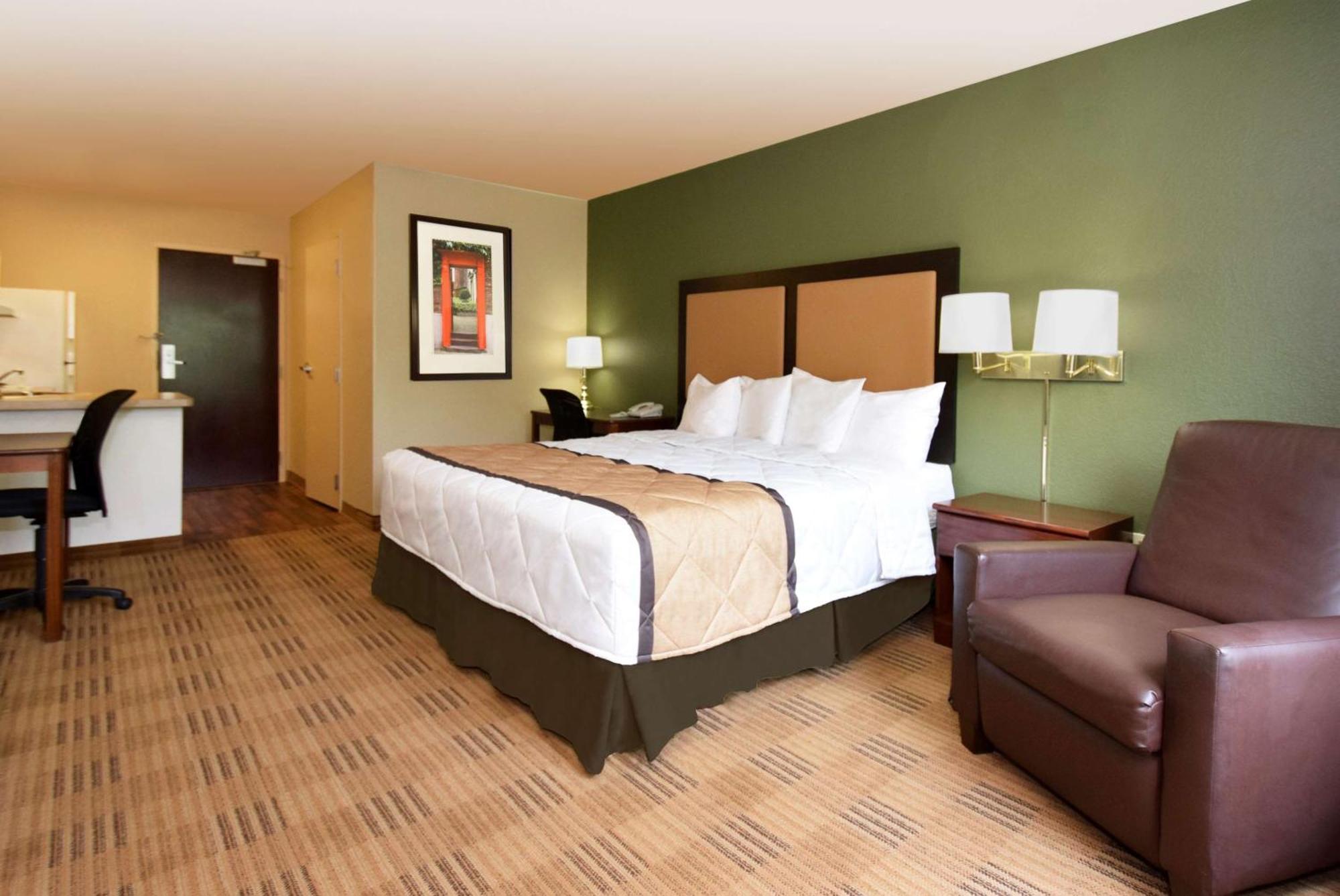 Extended Stay America Select Suites - Atlanta - Clairmont Шамблі Екстер'єр фото