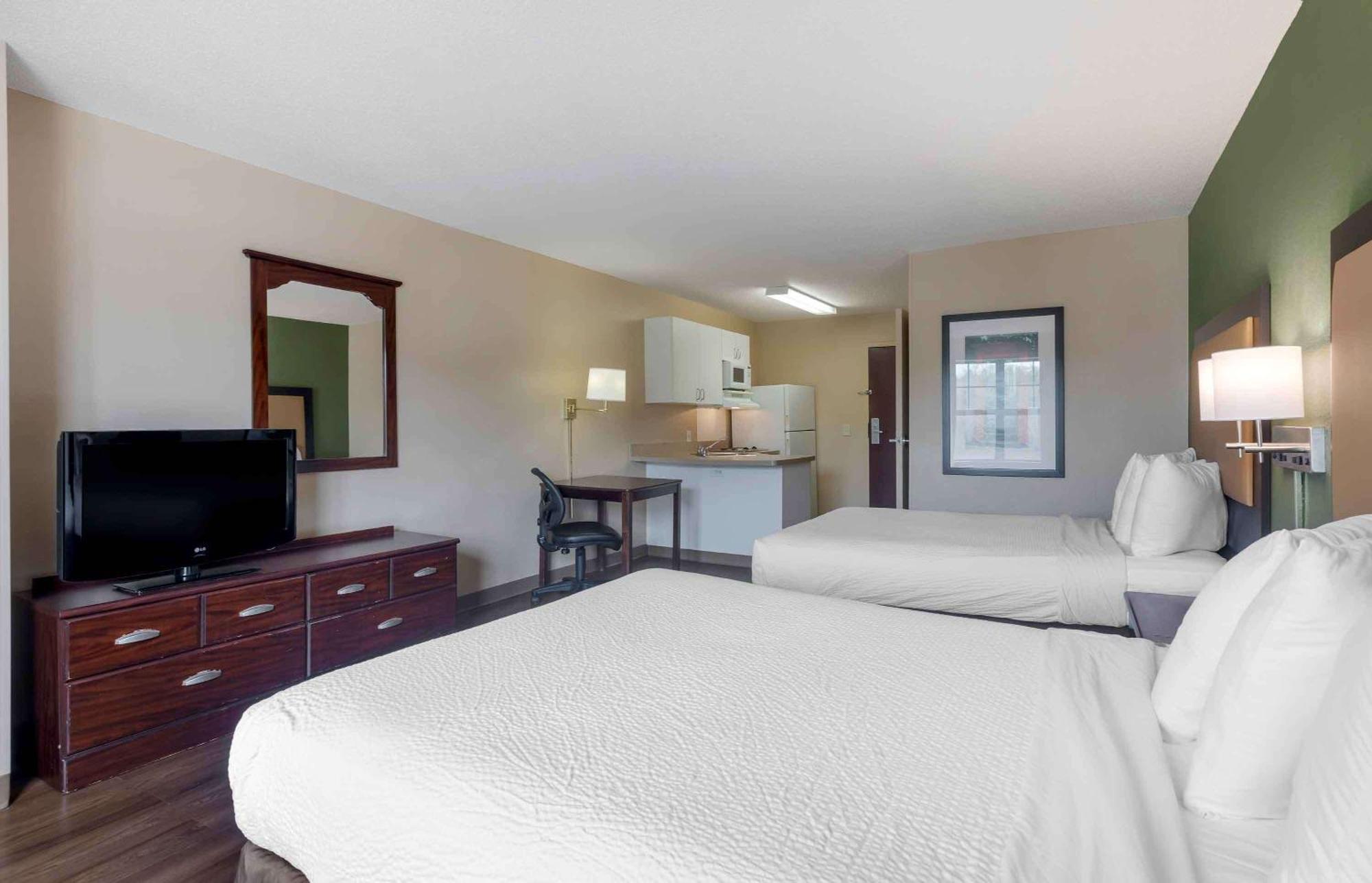 Extended Stay America Select Suites - Atlanta - Clairmont Шамблі Екстер'єр фото