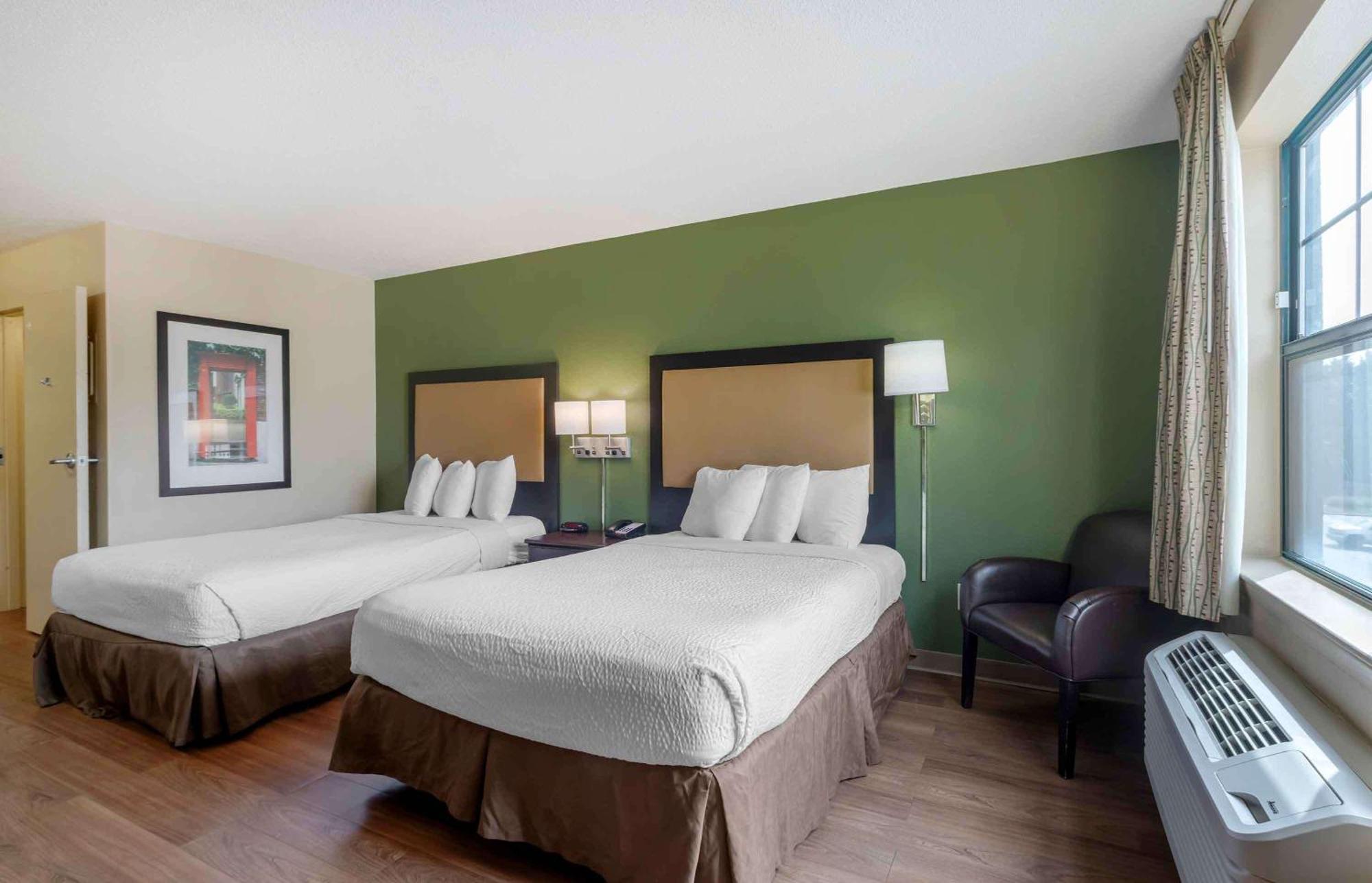 Extended Stay America Select Suites - Atlanta - Clairmont Шамблі Екстер'єр фото
