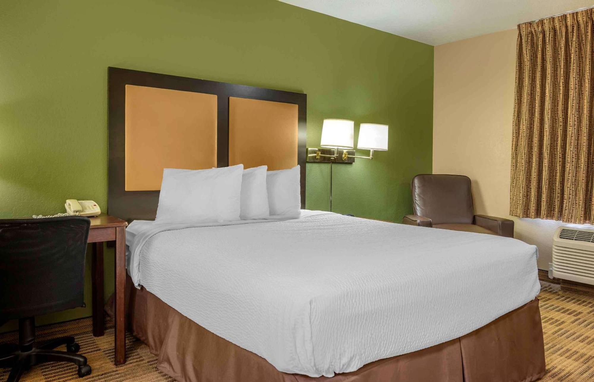 Extended Stay America Select Suites - Atlanta - Clairmont Екстер'єр фото