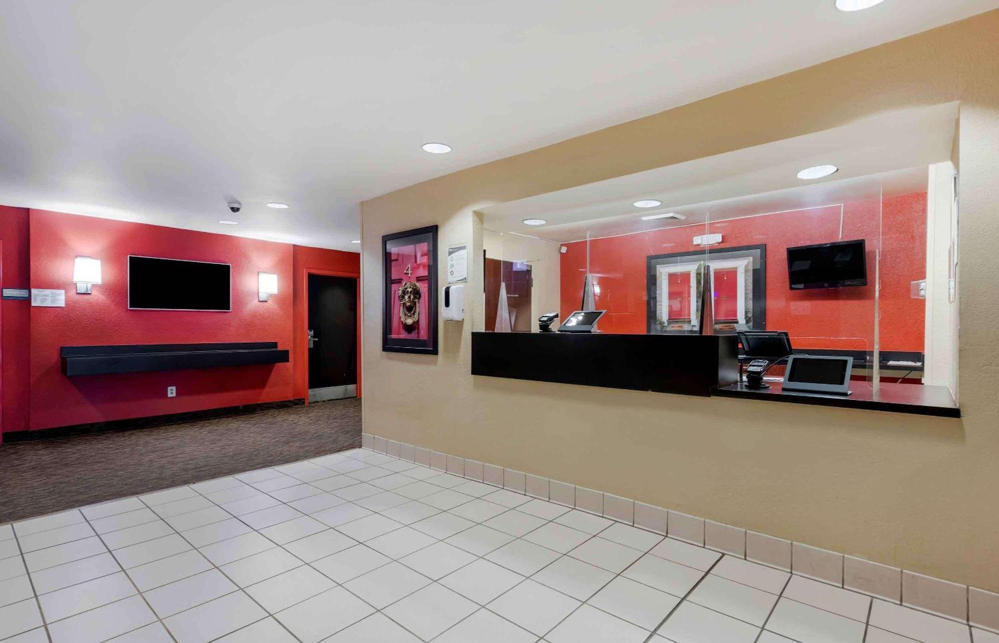Extended Stay America Select Suites - Atlanta - Clairmont Шамблі Екстер'єр фото