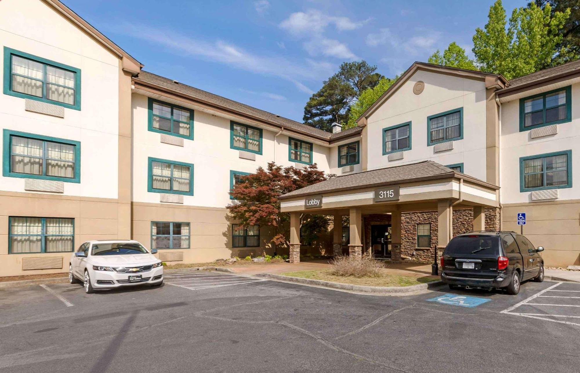 Extended Stay America Select Suites - Atlanta - Clairmont Шамблі Екстер'єр фото