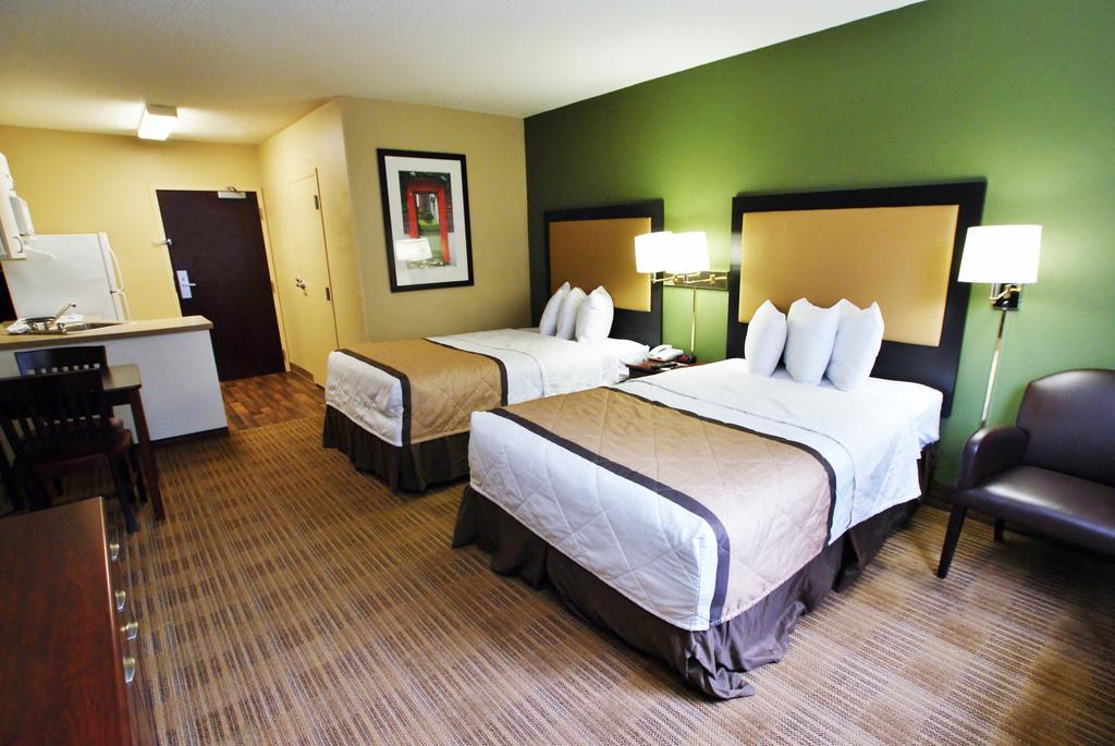 Extended Stay America Select Suites - Atlanta - Clairmont Шамблі Екстер'єр фото